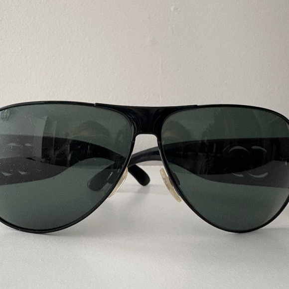 Chanel aviator sunglasses - Picture 4 of 7